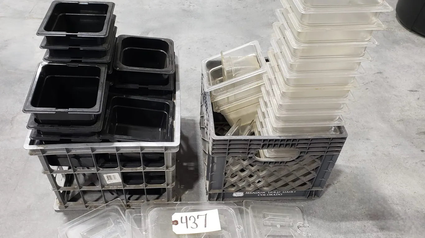 Assorted Plastic Food Storage & Lids