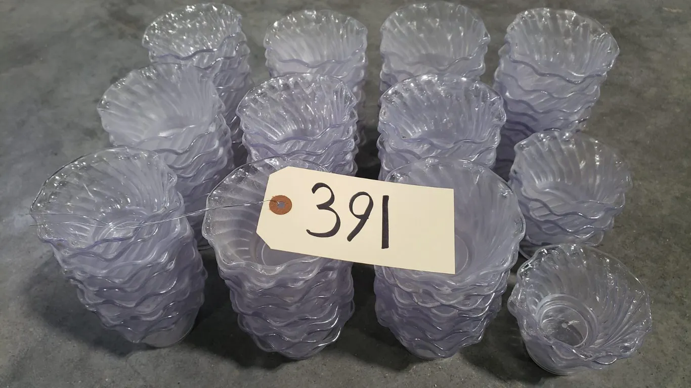 Clear Swirl Bowls