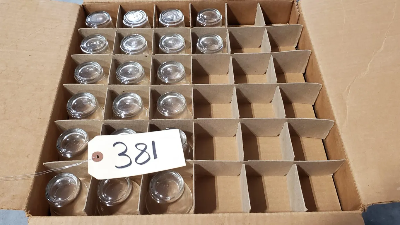 (128) Glass Cocktail Sauce Cups