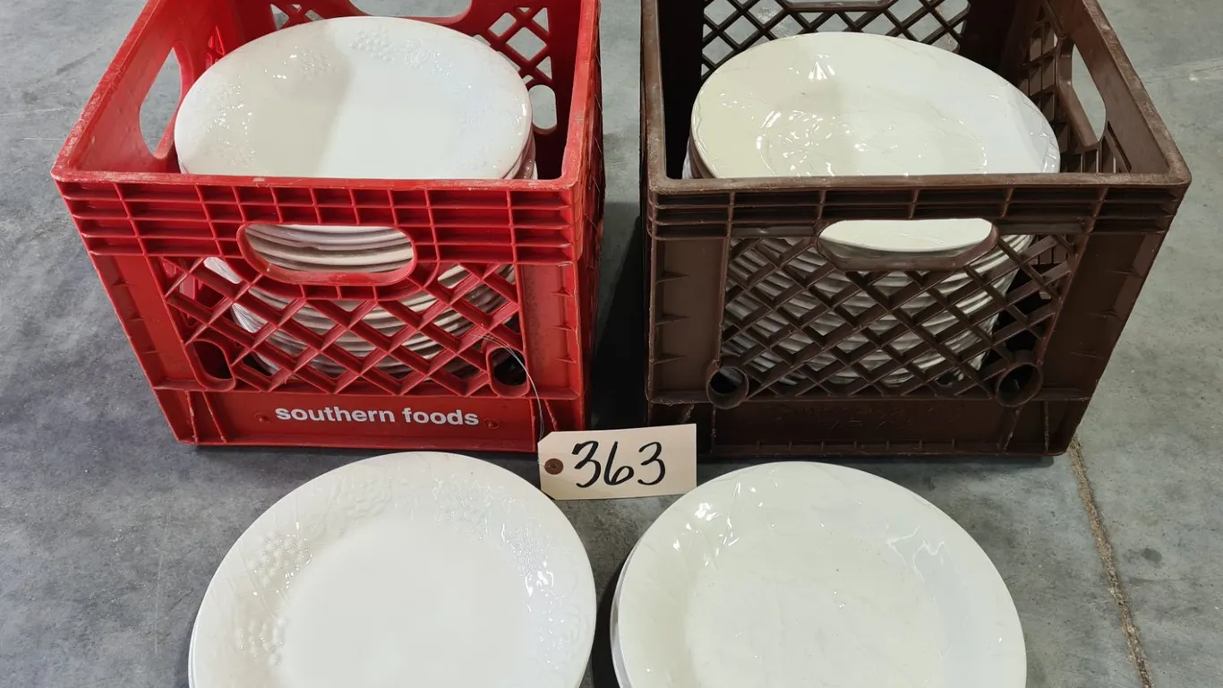 (40) Assorted Dinner Plates With Crates