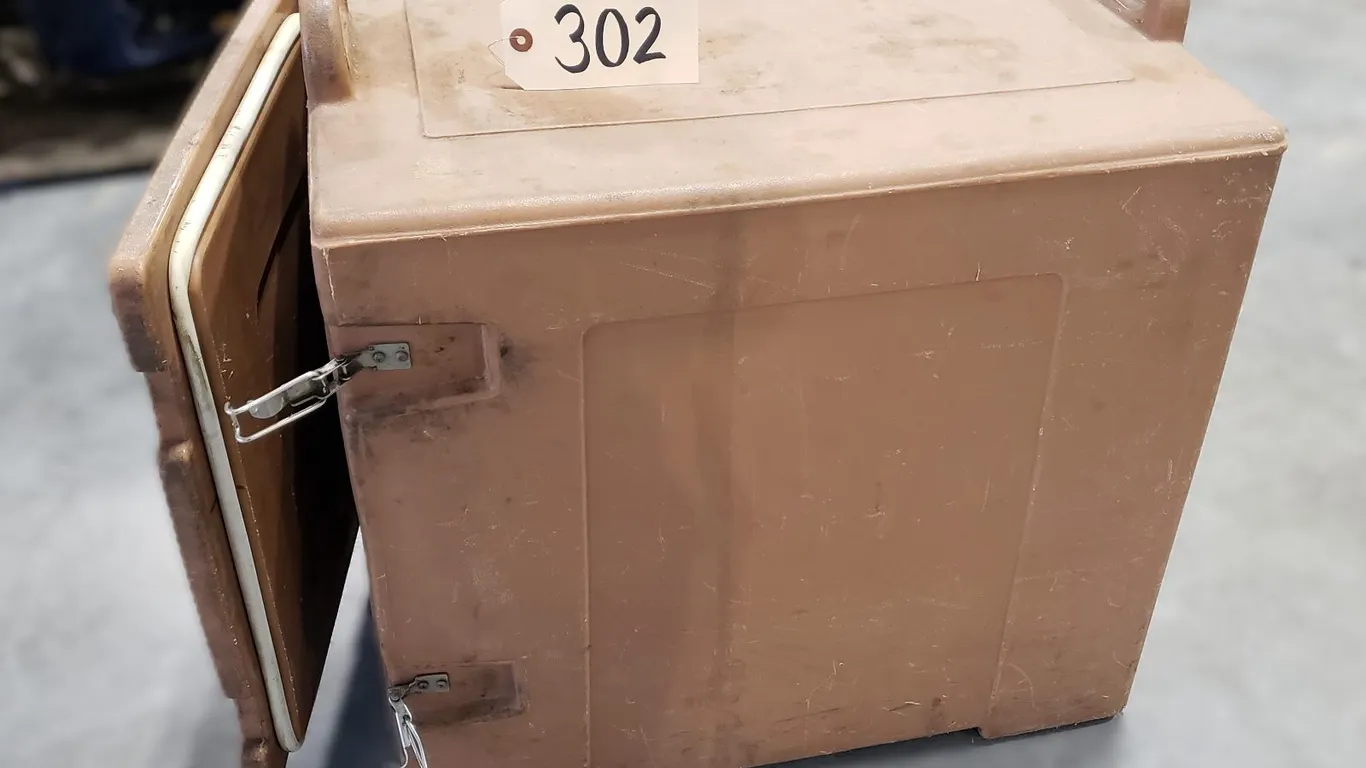 Insulated Food Transport Carrier