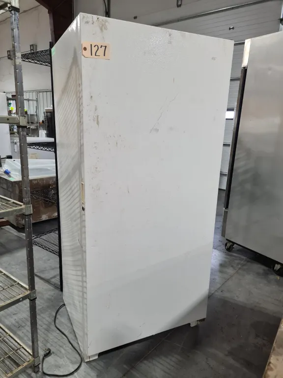Frigidaire MFU21M3GW1 Upright Freezer