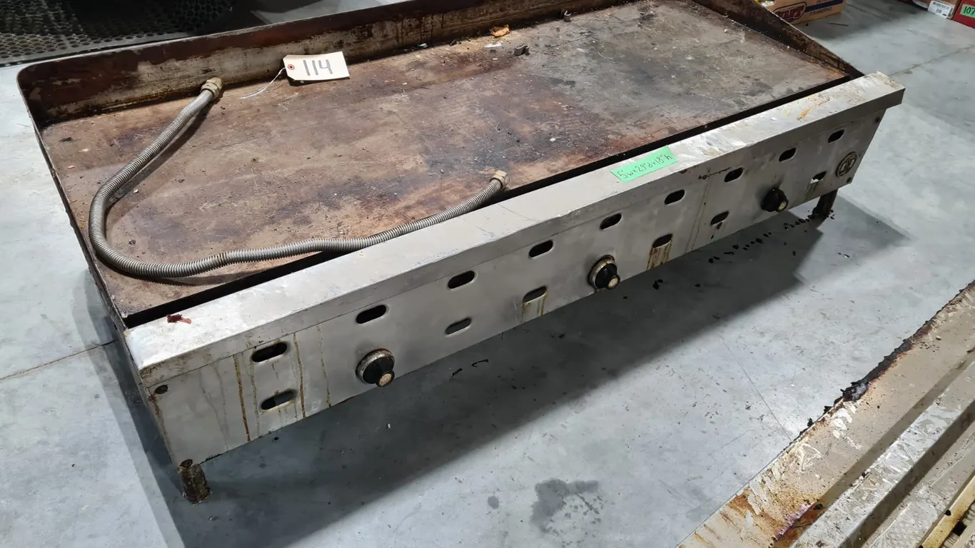 US Range 3-Burner Gas Griddle