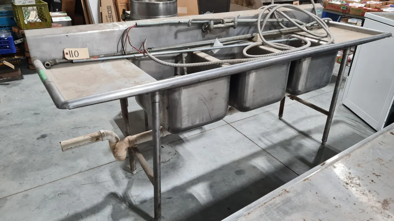 Advance 3-Compartment Stainless Steel Sink