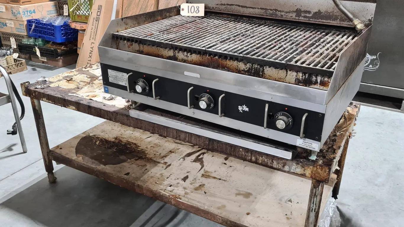 Star 6036CB Gas Charbroiler & Stainless Steel Table