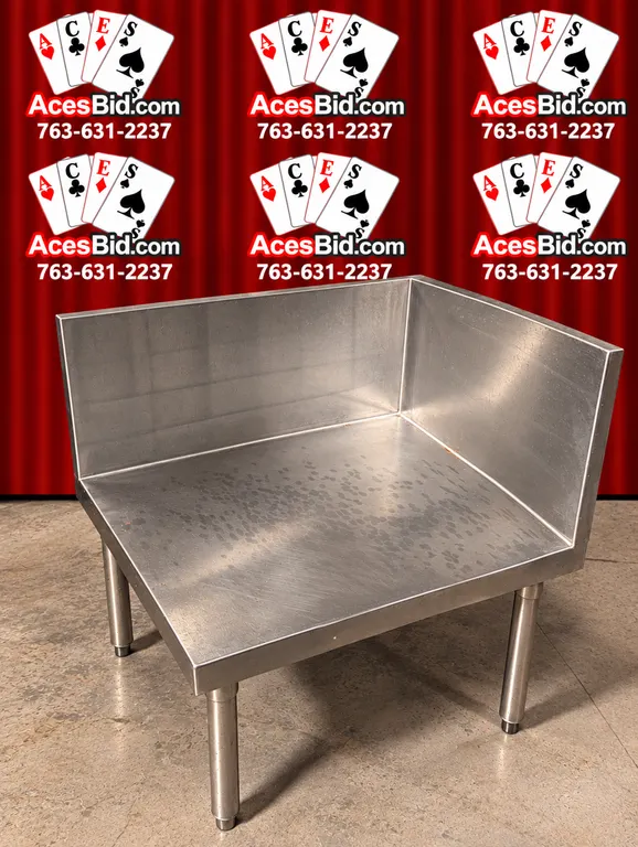 Stainless Steel Under Bar Stand with Left and Right Back Splash - 24" x 21" x 33.5"