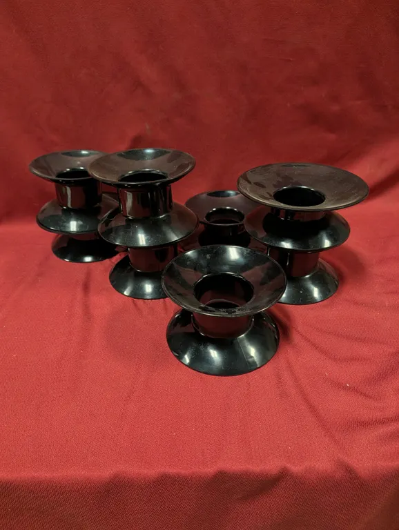 Assorted Carlisle Plate Stands - Model # 7900 and Model # 7901