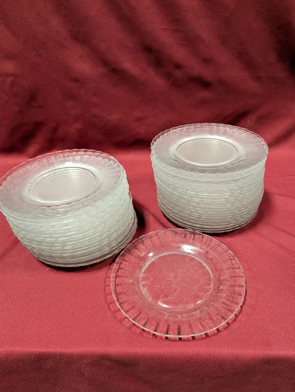 (48) 9" Glass Salad Plates