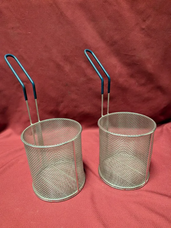 (2) Stainless Steel Round Pasta Fryer Baskets - 6.5" x 7"