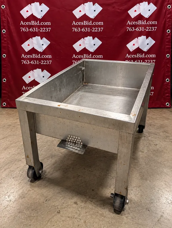 Stainless Steel Oil Vat on Casters - 16" x 24" x 15.5"