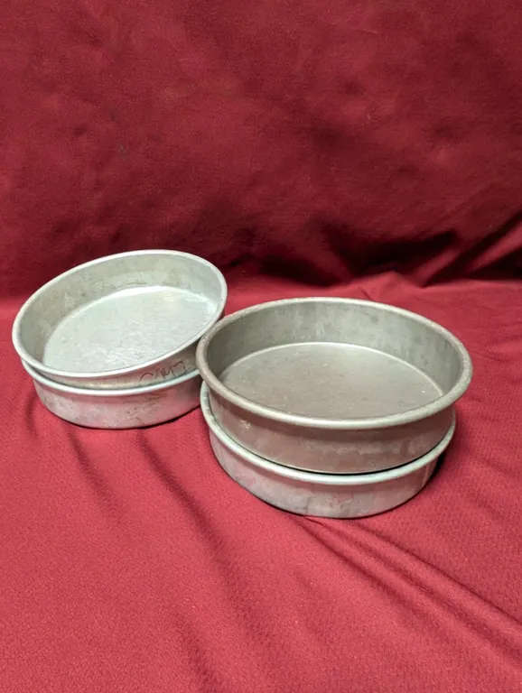 (4) Cake Pans - 8" x 2"