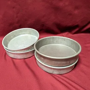 (4) Cake Pans - 8" x 2"