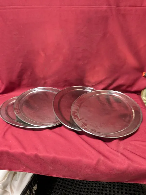 (4) Large Oval Stainless Steel Serving Trays - 21.5" x 15"