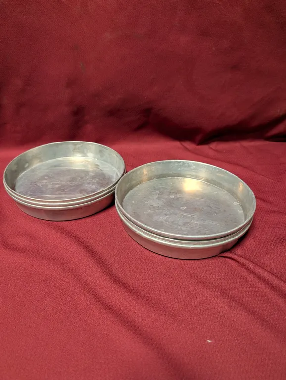 (6) Aluminum Cake Pans - 9" x 1.5"