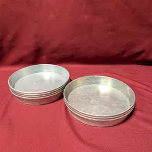 (7) Round Aluminum Cake Pans - 9" x 1.5"