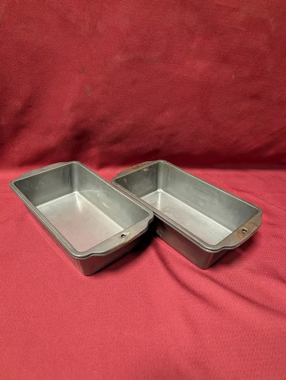 (4) Teflon Coated Loaf Pans - 9" x 5" x 3"