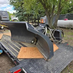 Bobcat Snowplow Blade, used little, like new