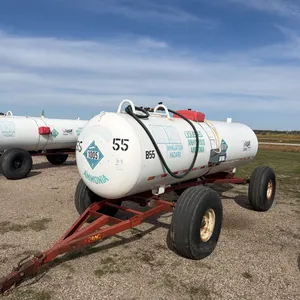 11-9 1450 gallon NH3 tank 16.5L - 16.1 SL tires