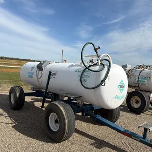 11-16 1450 gallon NH3 tank, 16.5L - 16.1 SL tires