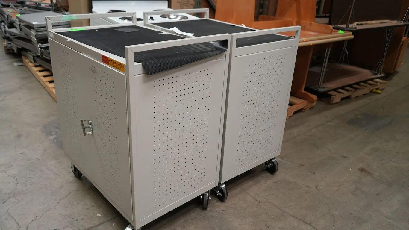 Laptop Cabinets