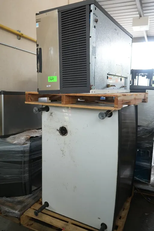 Manitowoc Ice Machine