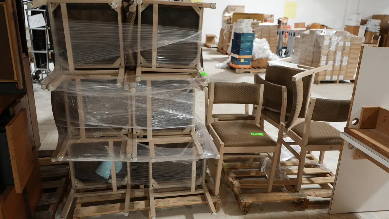 Straight Chairs