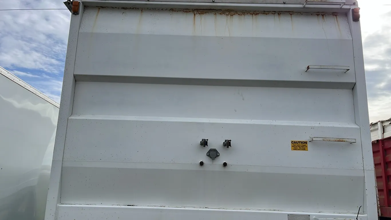 1933 - 1996 Magnum Hopper Trailer