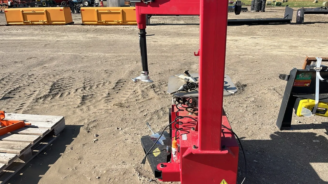 1302 - Tire Machine