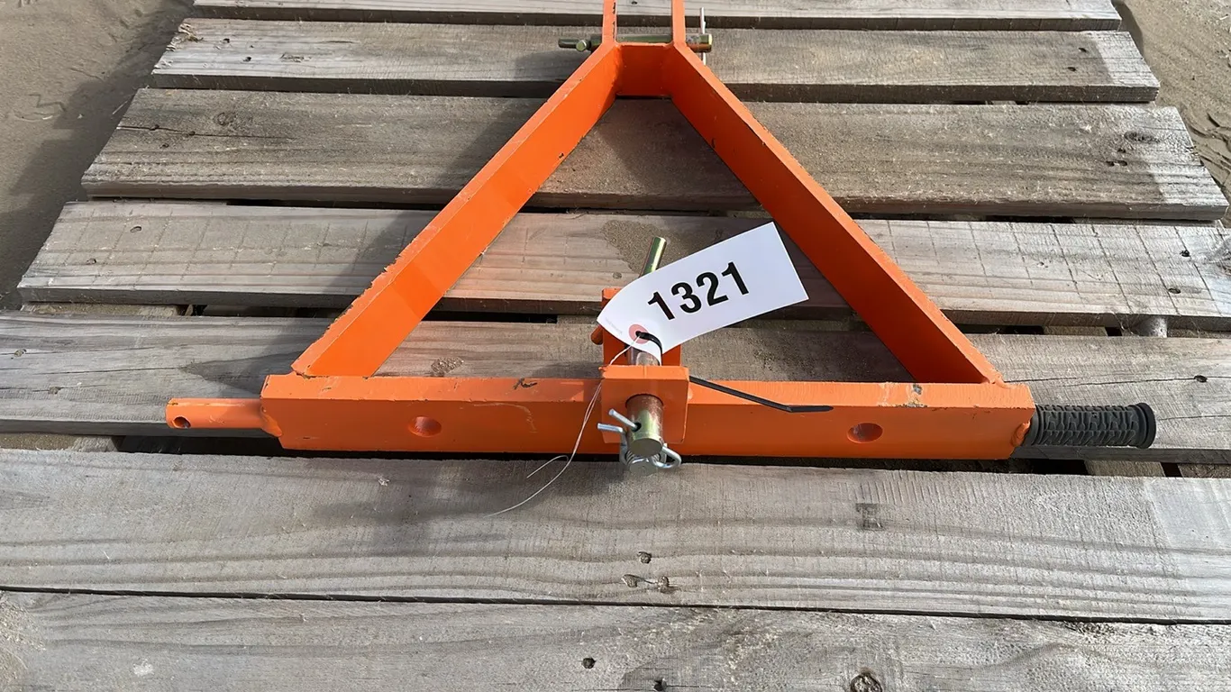 1321 - 3 Point Hitch