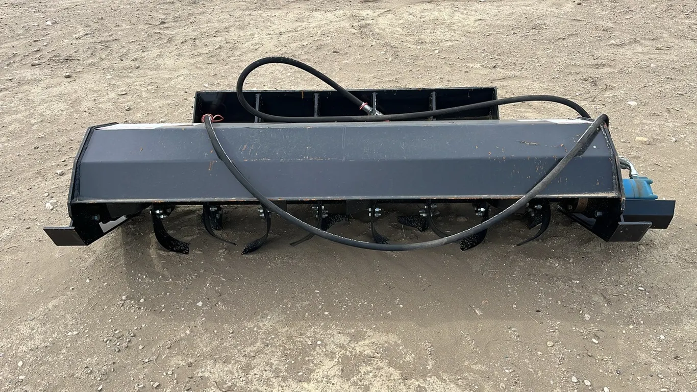 1323 - Mower King Tiller