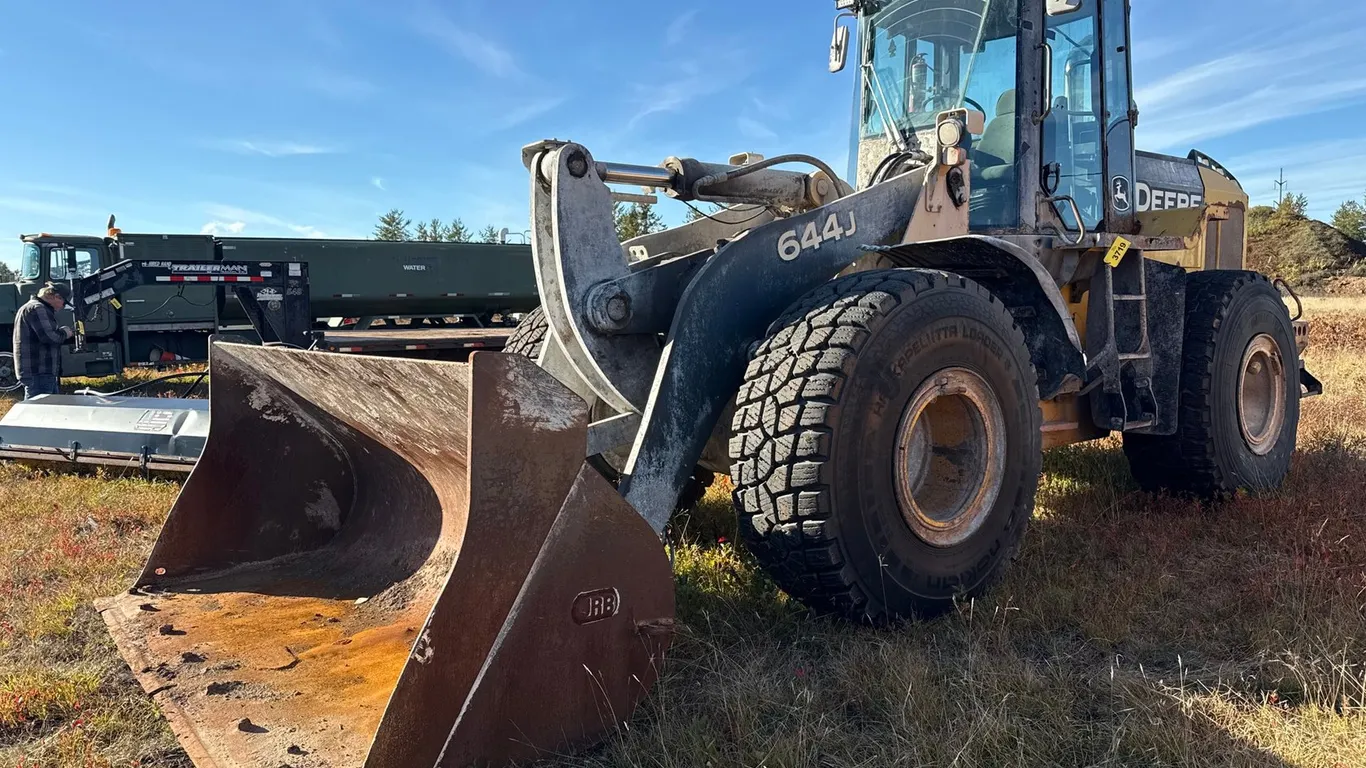 Deere 644J Wheel Loader