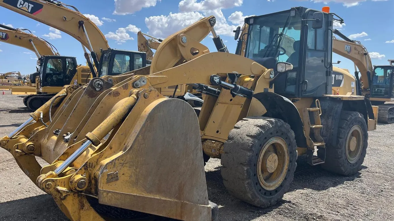 Caterpillar 914M Wheel Loader