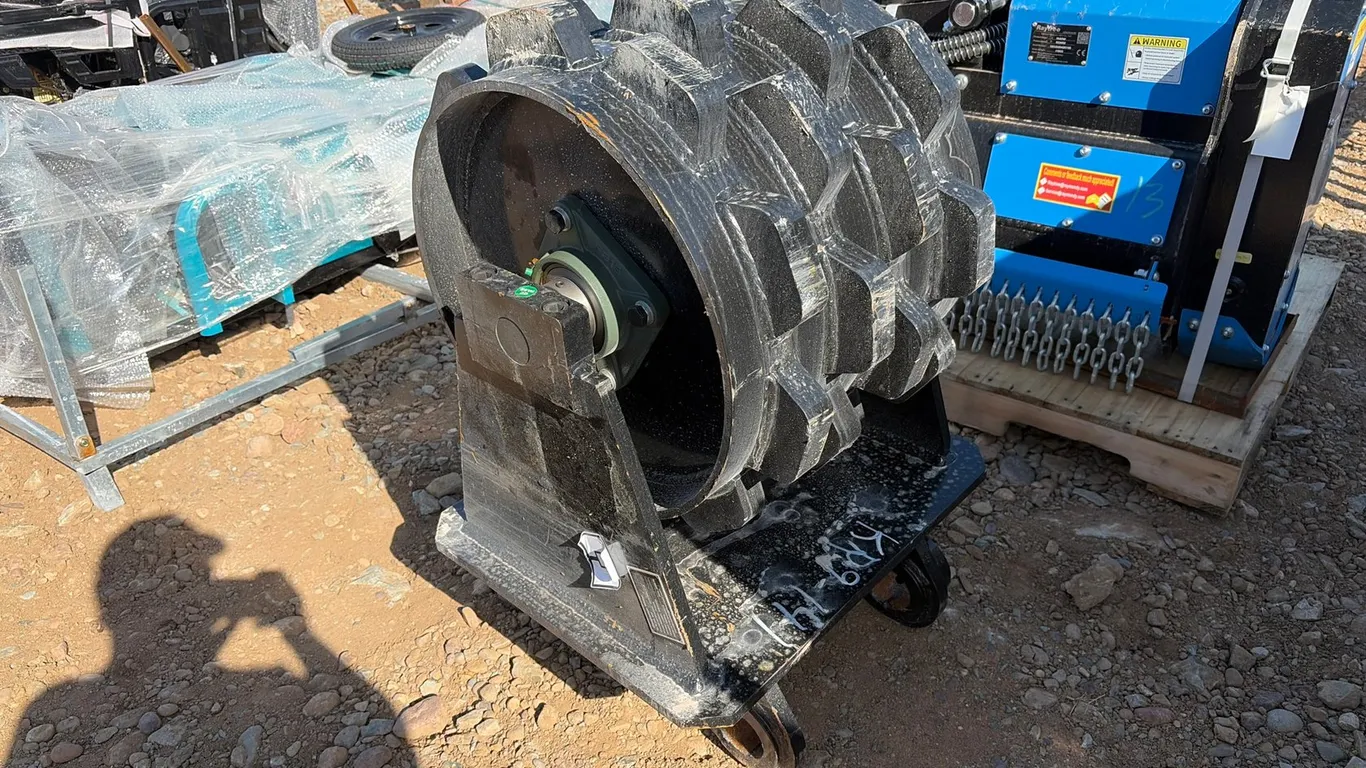 Unused GIYI Mini Excavator Compactor Wheel Attachment