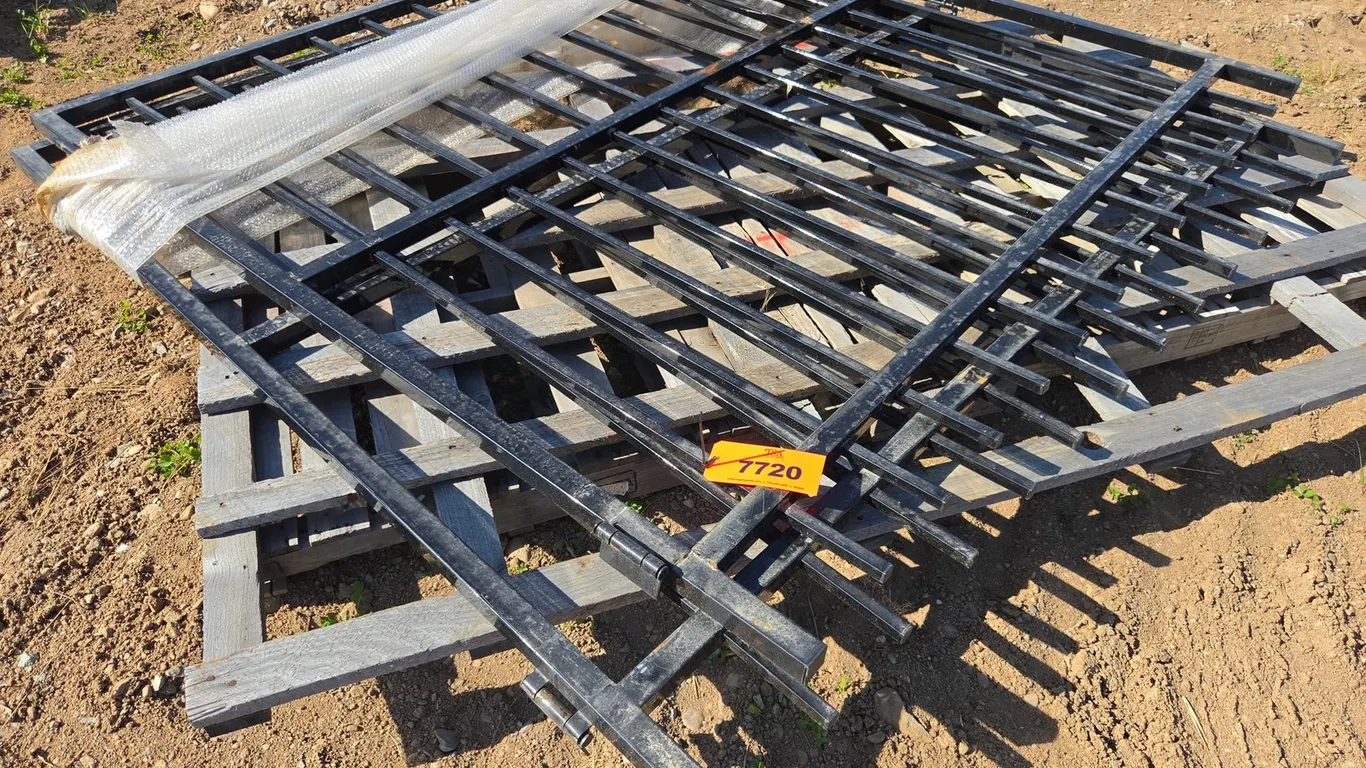 Unused Set Of Approx. 7' Gates