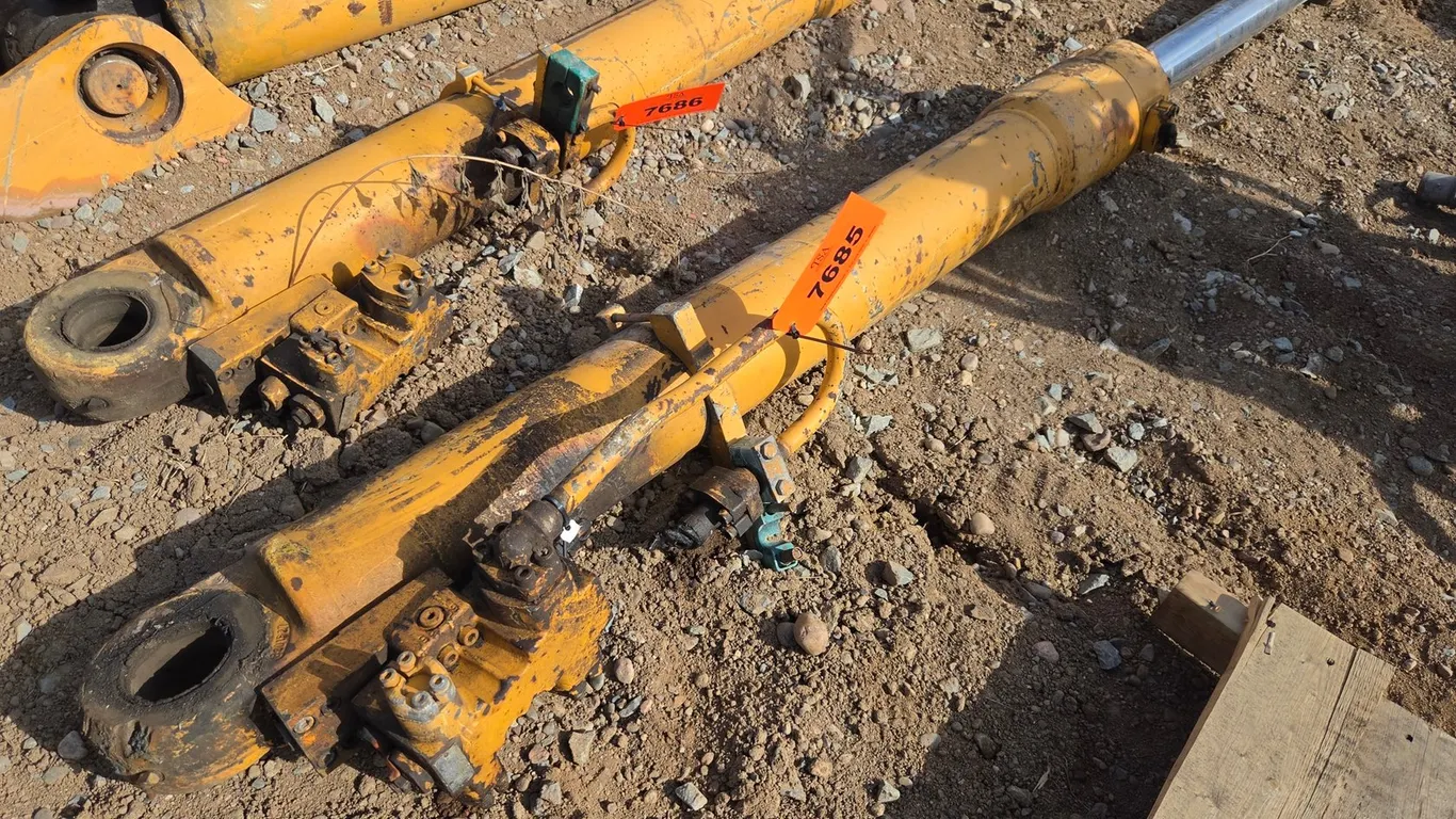 Approx. 65" Hydraulic Cylinder
