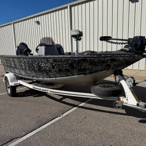 1992 SmokerCraft 161 Stilleto Fishing Boat