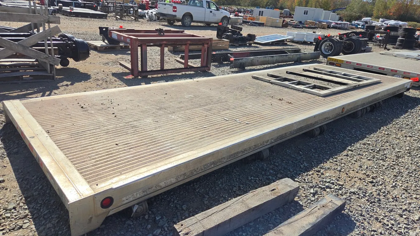 Rhodes Approx. 24' Aluminum Flatbed