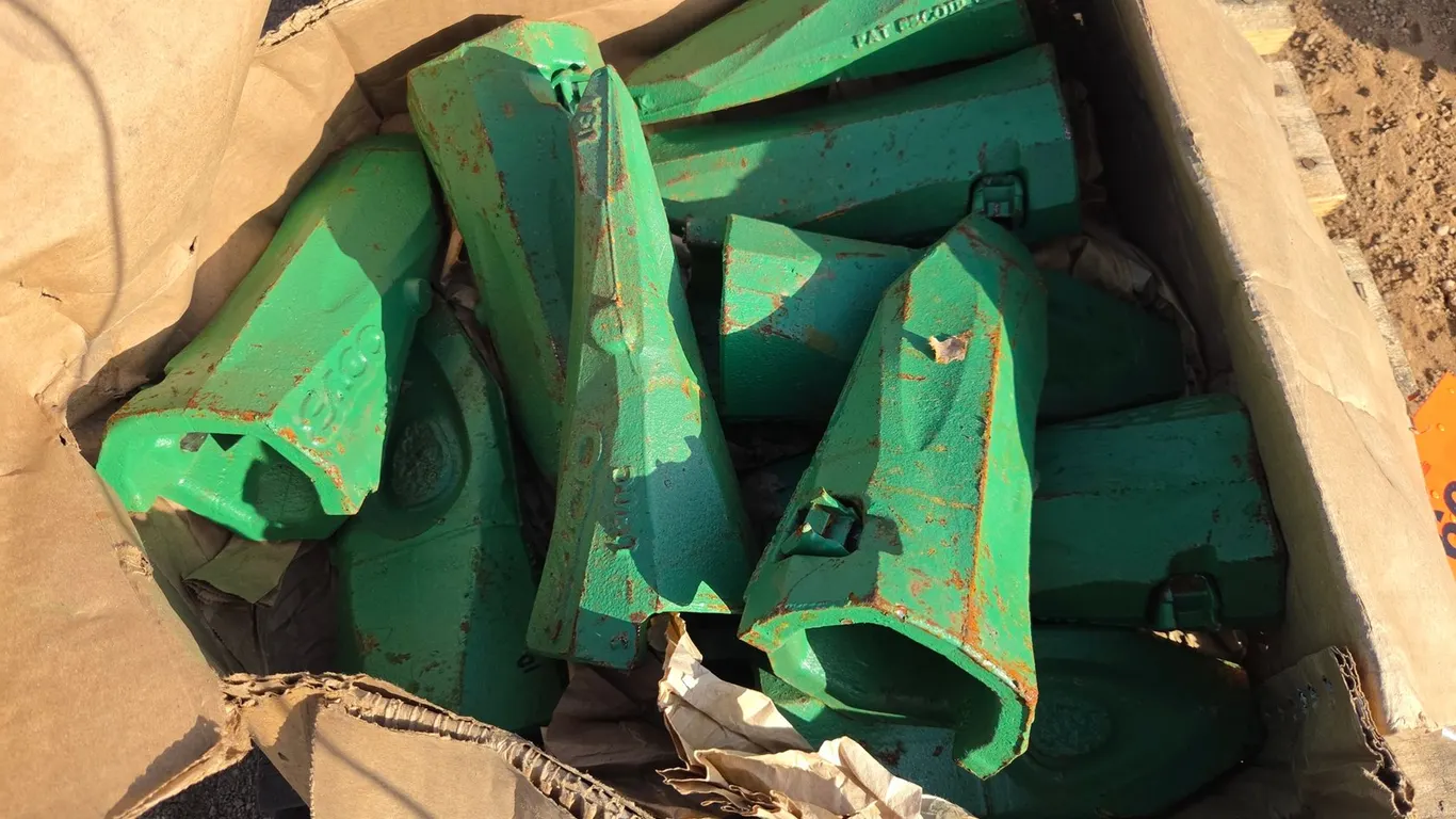 (10) Esco U30C Excavator Bucket Teeth