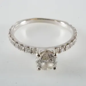 14k White Gold Ring w/Diamonds