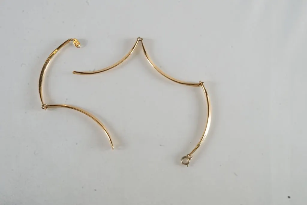Broken Yellow Metal Necklace