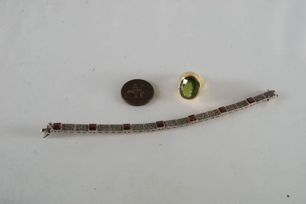 Lot of Assorted Jewelry
