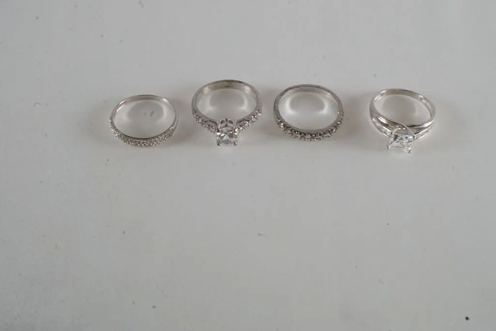 Lot of (4) Rings w/Clear Stones