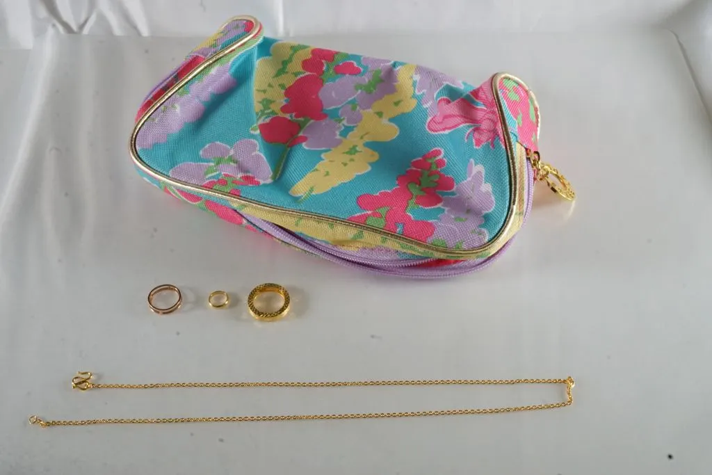 Lot of Assorted Jewelry