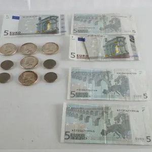 Lot of Assorted Currency