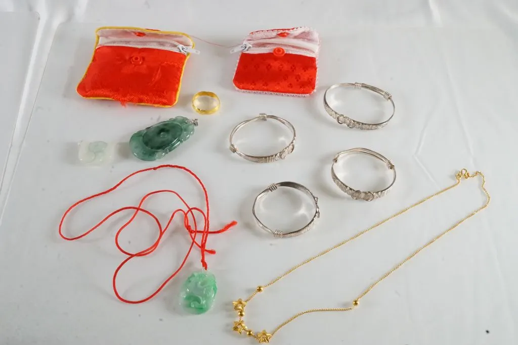 Lot of Assorted Jewelry