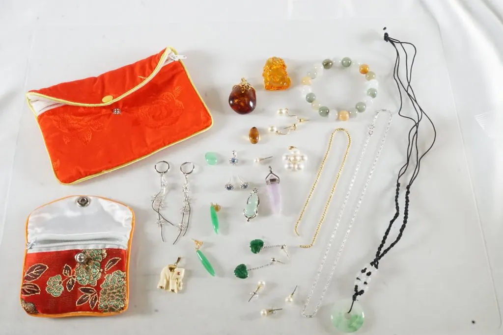 Lot of Assorted Jewelry