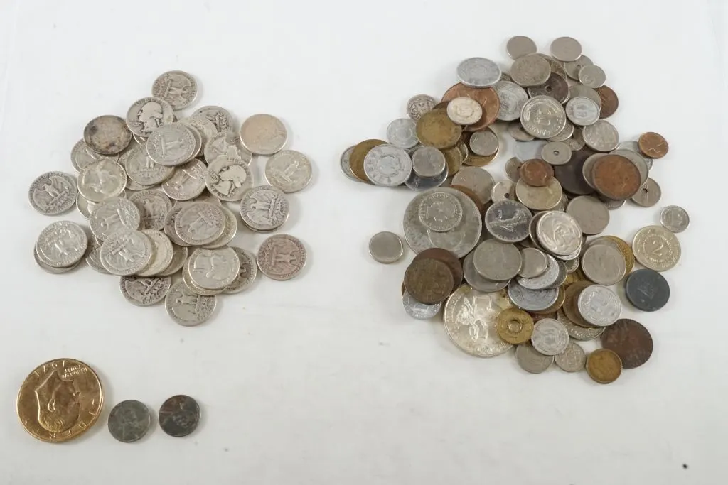 Lot of Assorted Currency