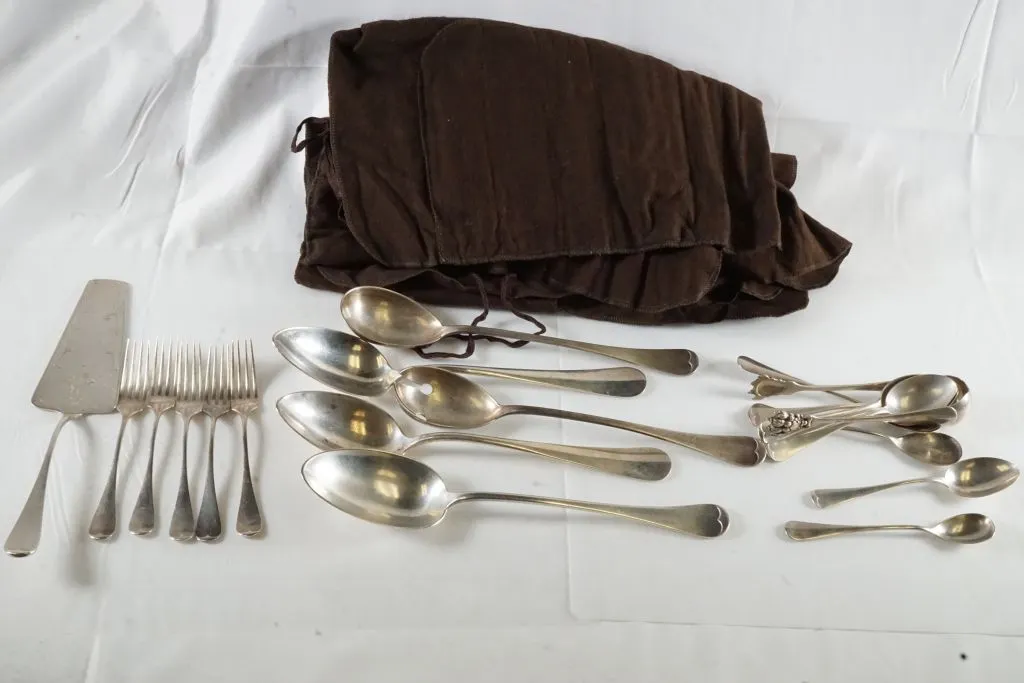 Lot of Assorted Silverware
