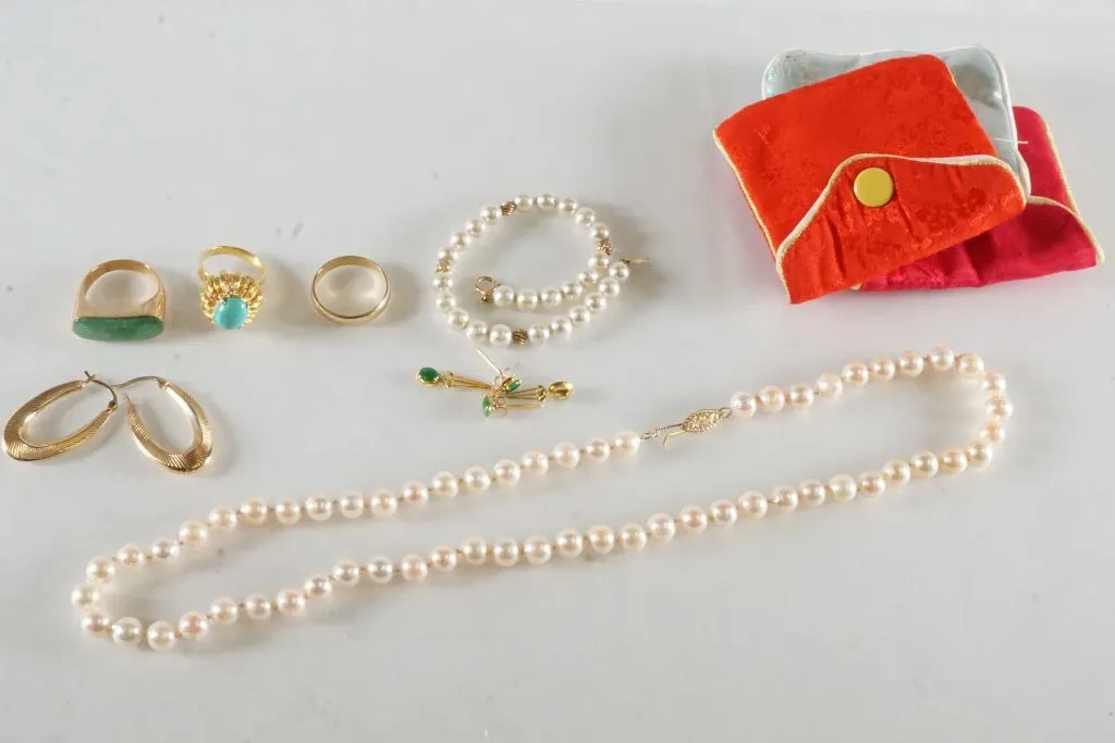 Lot of 14k Yellow Gold Jewelry