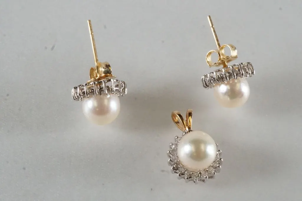 Lot of 14k Yellow Gold & Platinum Jewelry w/Diamonds & Pearl Like Beads